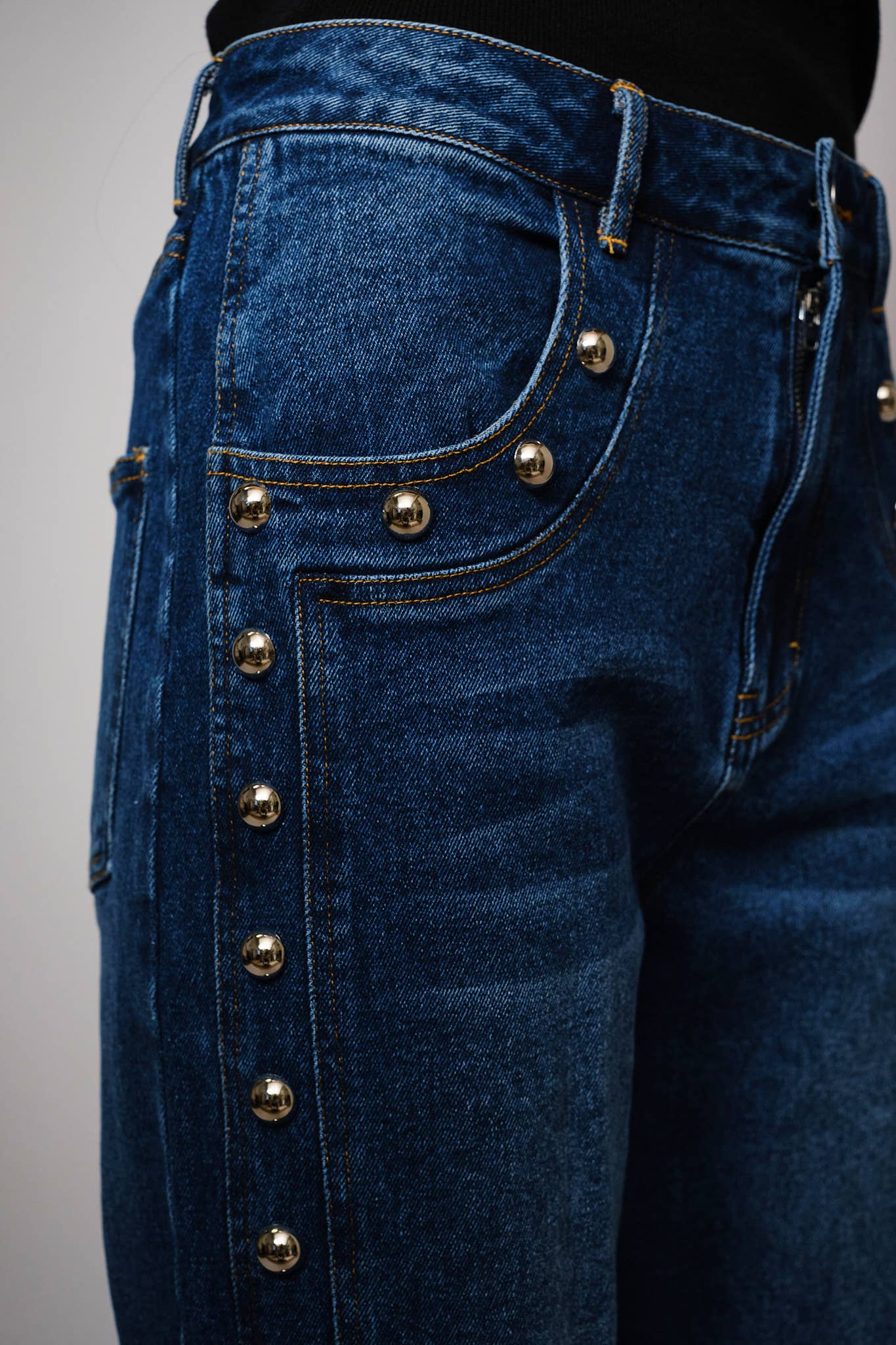 Studded High Rise Straight Fit Jeans