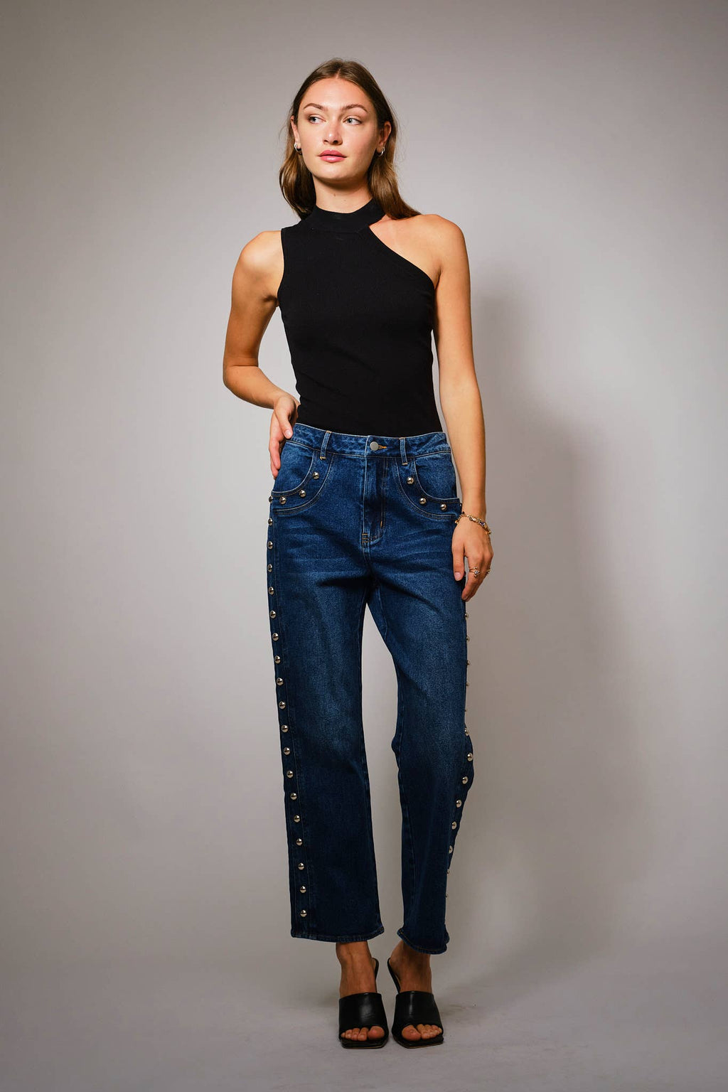 Studded High Rise Straight Fit Jeans