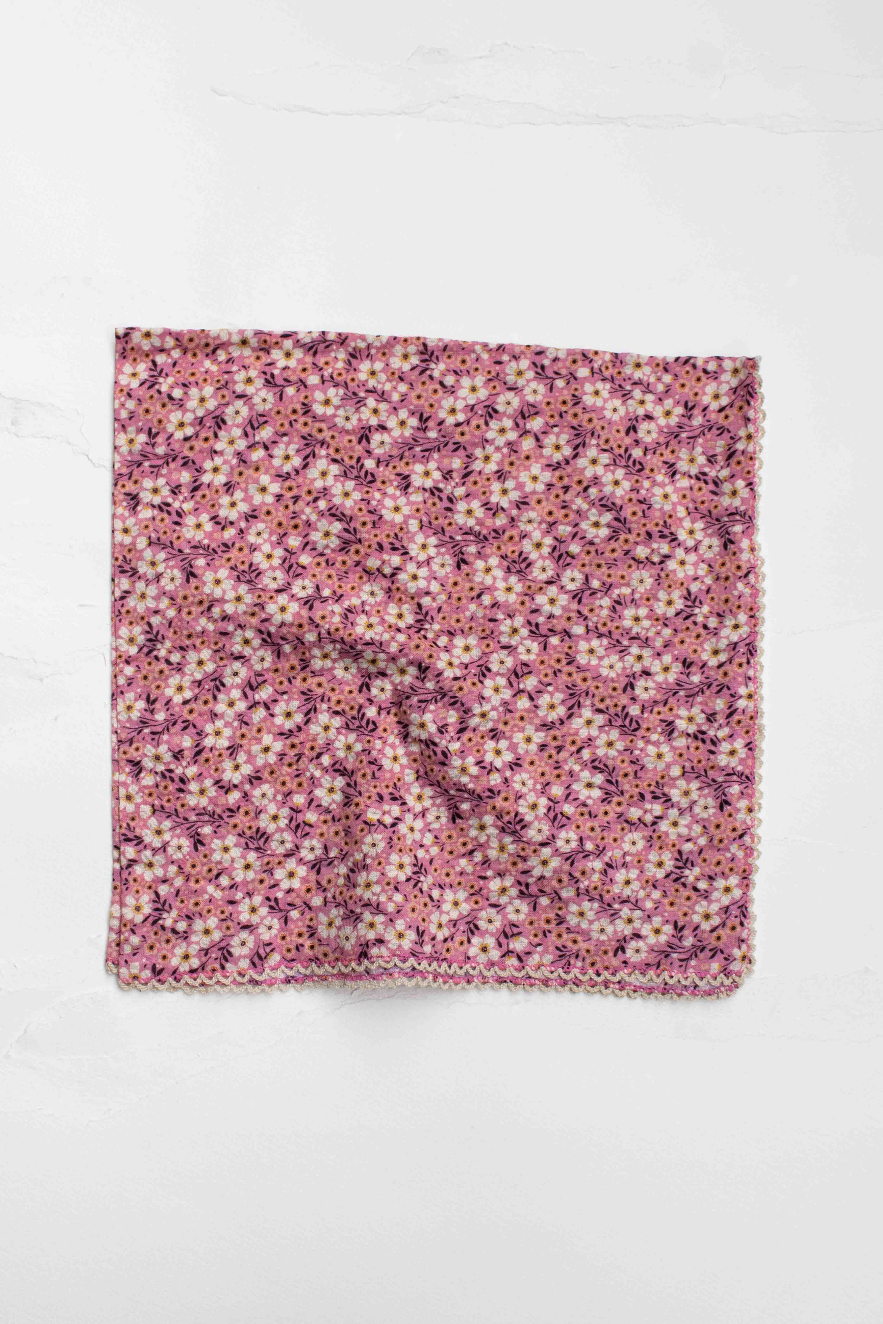 Dainty Floral Print Scarf - Pink