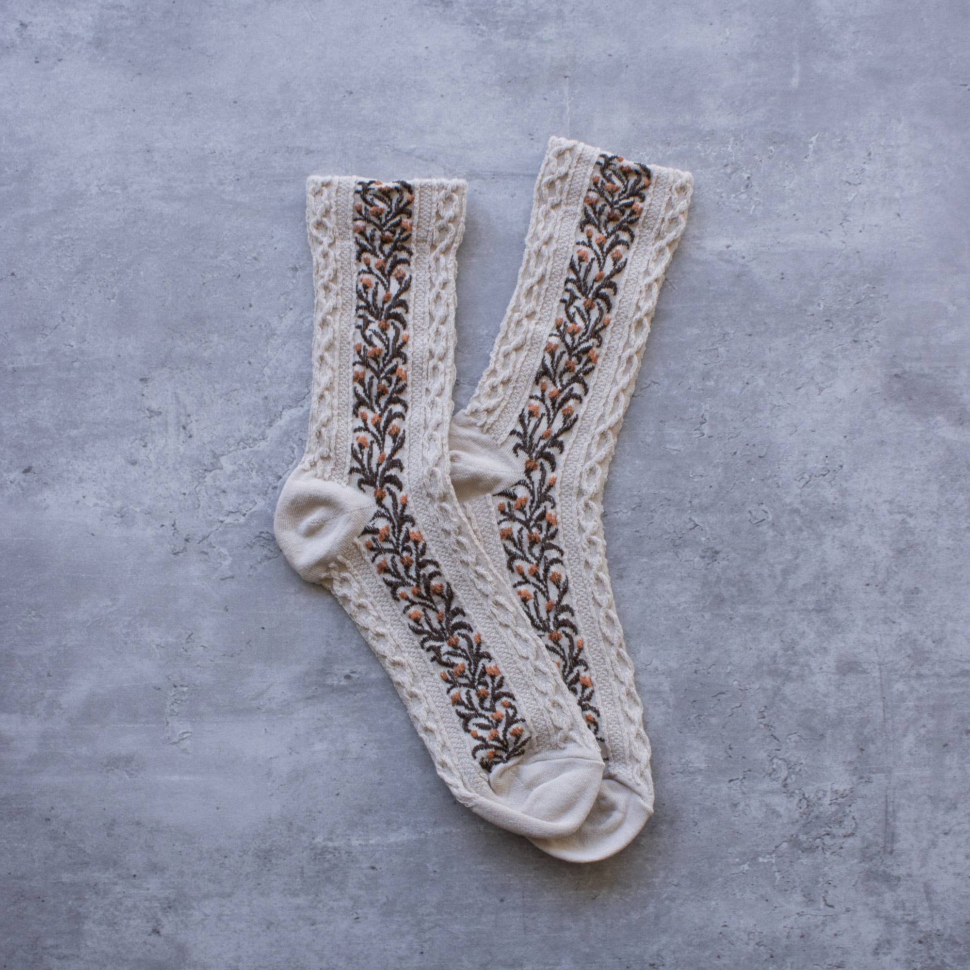 Floral Vintage Socks - Oatmeal