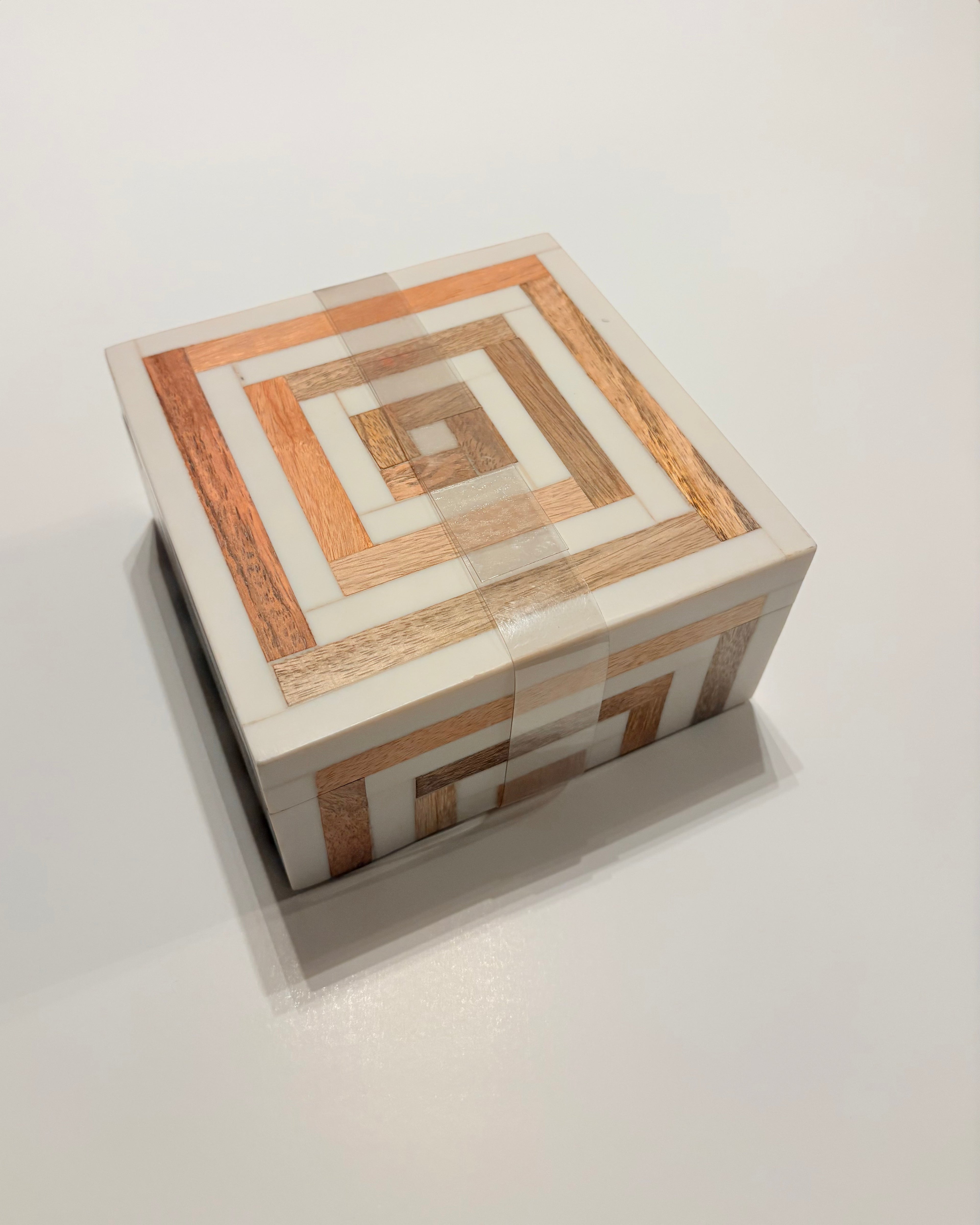 Geometric White Resin Box