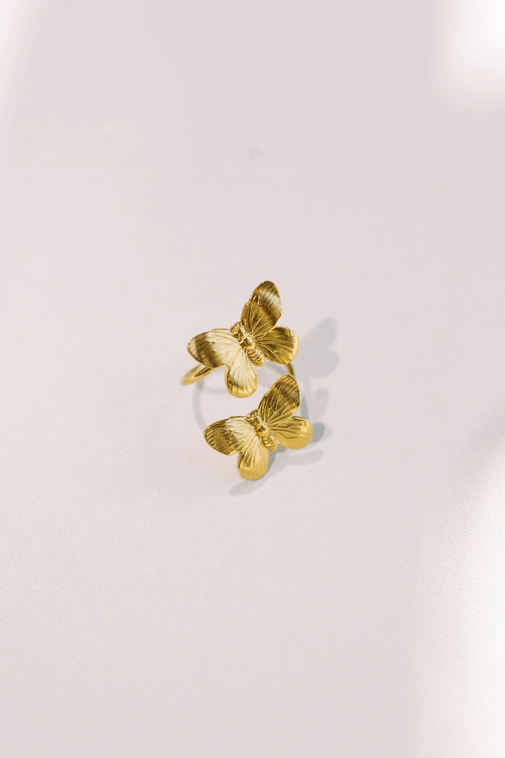The Flutter Effect Adjustable Ring